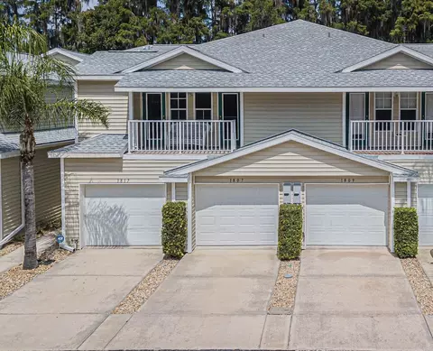 1817 Hammocks Ave #1817, Lutz, FL 33549