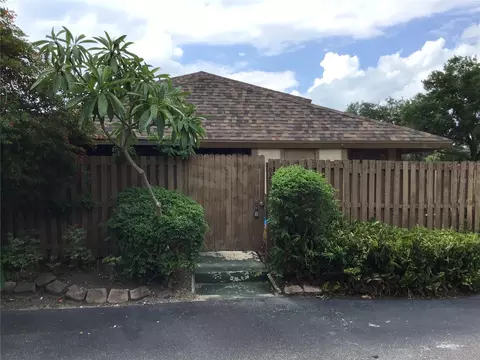 920 Buck Ct #920, Brandon, FL 33511