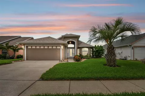 1212 Salt Lake Dr, Tarpon Springs, FL 34689