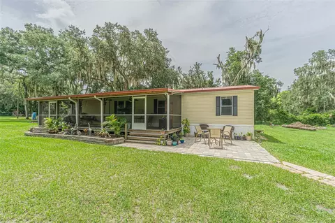 2209 Hendry Rd, Lithia, FL 33547
