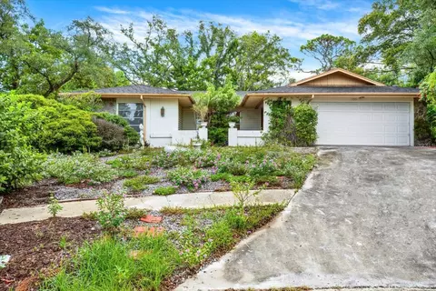 1395 Burnt Oak St, Tarpon Springs, FL 34689