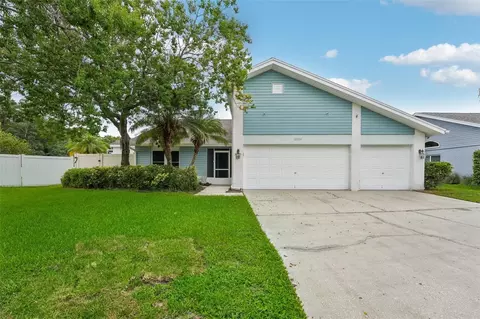 12034 Steppingstone Blvd, Tampa, FL 33635