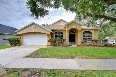 3620 Springville Dr, Valrico, FL 33596