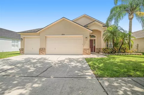 9716 Bay Colony Dr, Riverview, FL 33578