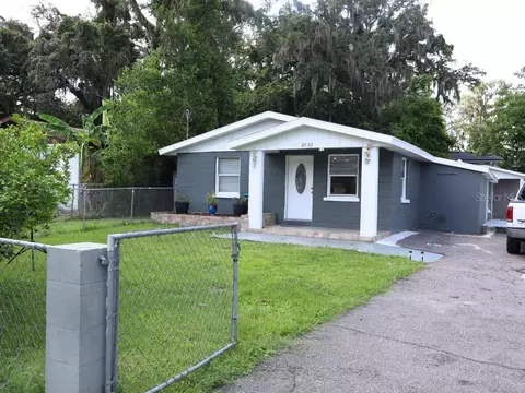 2003 E Humphrey St, Tampa, FL 33604