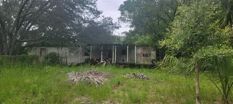 8338 Yellow Pine Ave, Brooksville, FL 34613