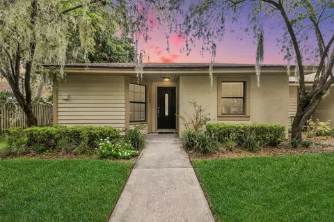 1920 Cedar Run Ct, Plant City, FL 33563