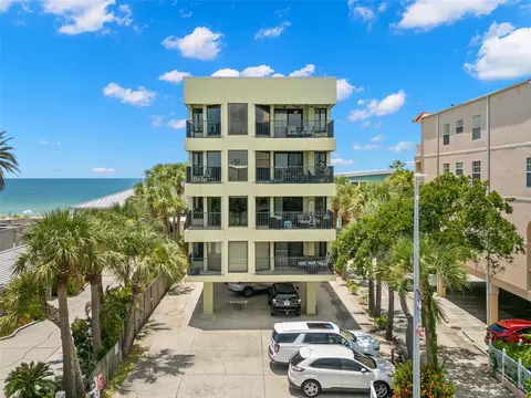 74 Gulf Blvd #4B, Indian Rocks Beach, FL 33785