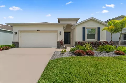 8112 Praise Dr, Tampa, FL 33625
