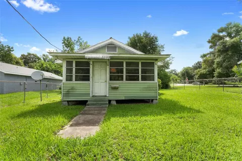 650 S 9th Ave, Bartow, FL 33830 photo 1