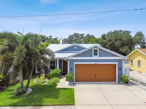 449 Richmond St, Dunedin, FL 34698