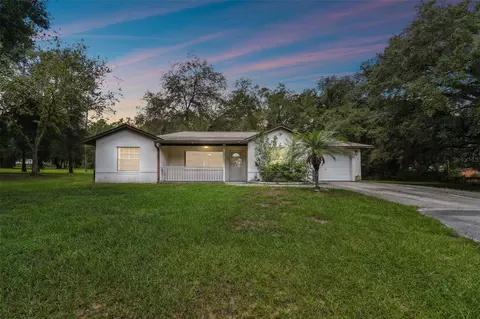 39752 Sunburst Dr, Dade City, FL 33525