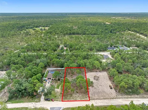 16440 Medley Rd, Weeki Wachee, FL 34614
