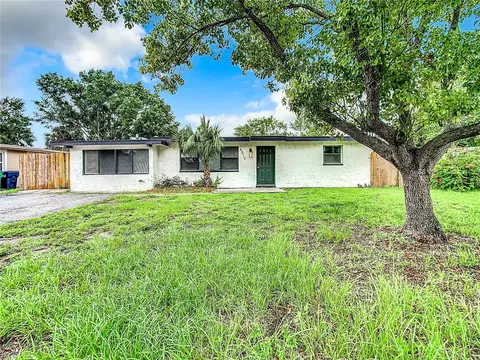 4010 W Montgomery Ter, Tampa, FL 33616
