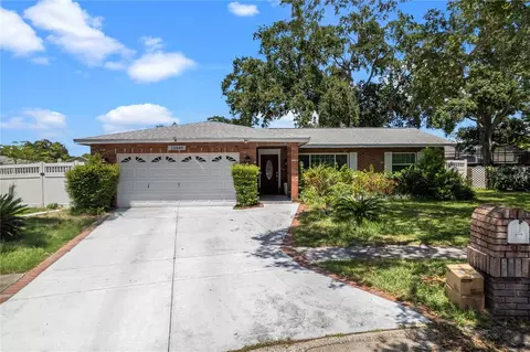 12849 Palm Dr, Largo, FL 33774