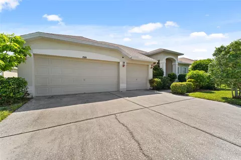2501 Brinley Dr, Trinity, FL 34655