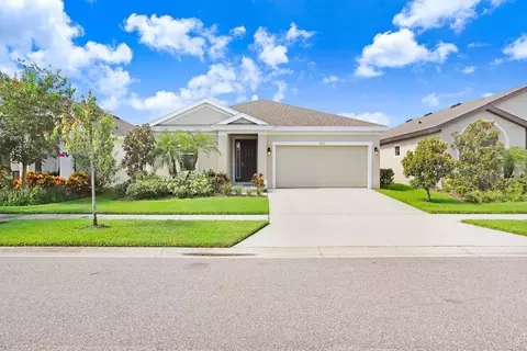 6212 Colmar Pl, Apollo Beach, FL 33572