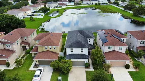 10422 Laguna Plains Dr, Riverview, FL 33578