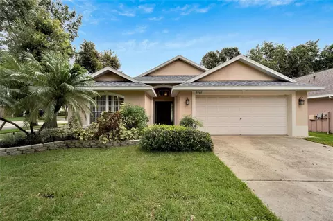 5702 Hawkgrove Pl, Lithia, FL 33547