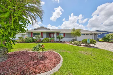1411 Nashua Cir, Sun City Center, FL 33573