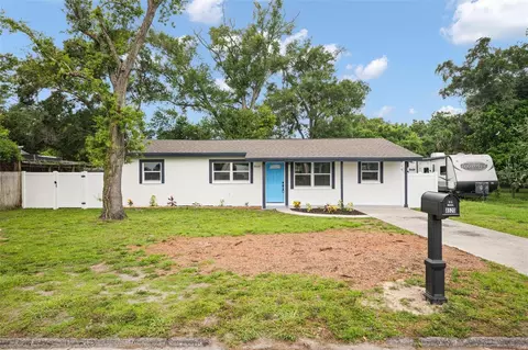 8520 N Ola Ave, Tampa, FL 33604