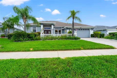 22729 Arborglen Ct, Lutz, FL 33549