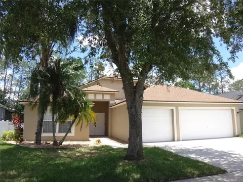 5346 Braddock Dr, Zephyrhills, FL 33541