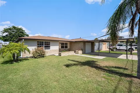 13614 Leslie Dr, Hudson, FL 34667