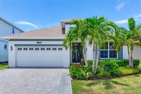 5227 Wishing Arch Dr, Apollo Beach, FL 33572