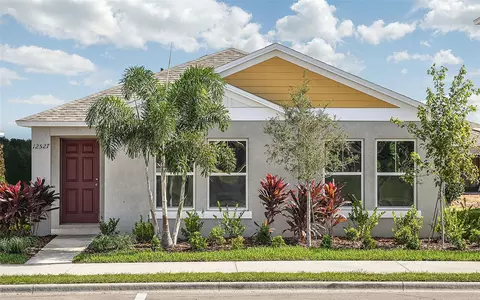 2064 Marigold Aly, Winter Haven, FL 33884