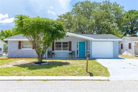 3614 Bigelow Dr, Holiday, FL 34691
