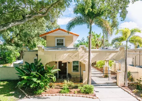 3103 W Wallcraft Ave, Tampa, FL 33611