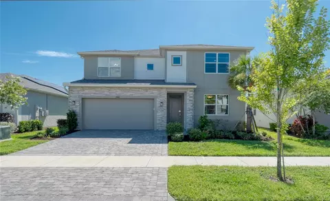 2400 Arbor Wind Dr, Lutz, FL 33558