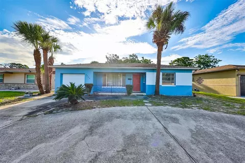 4824 Dr Martin Luther King Jr Sts S, Saint Petersburg, FL 33705