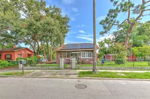 906 Eldridge St, Clearwater, FL 33755 photo 1
