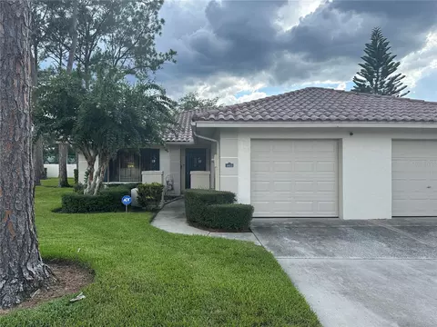 18422 Aintree Ct, Tampa, FL 33647