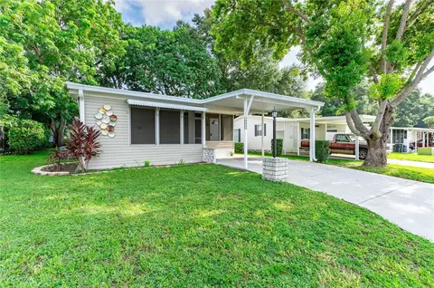 36025 Aster Ave, Zephyrhills, FL 33541
