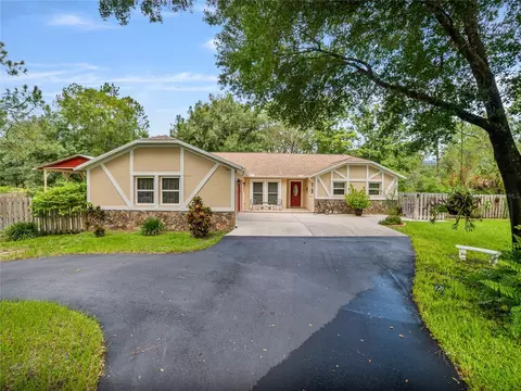 7525 Thunderhead St, Wesley Chapel, FL 33544