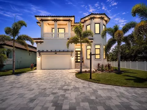 519 Treviso Dr, Apollo Beach, FL 33572