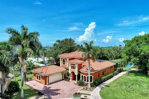 1620 Assisi Dr #19, Sarasota, FL 34231
