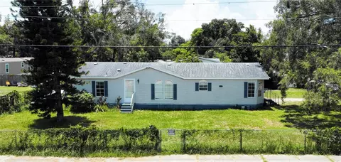 12520 Four Oaks Rd, Tampa, FL 33624