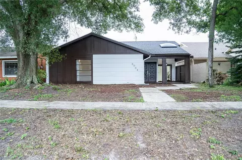 8004 La Serena Dr, Tampa, FL 33614