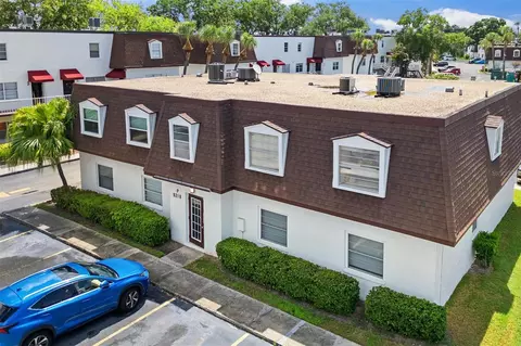 9218 Tudor Dr #P202, Tampa, FL 33615