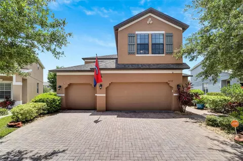 10137 Celtic Ash Dr, Ruskin, FL 33573