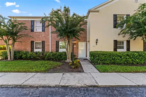 13721 Juniper Blossom Dr #46, Tampa, FL 33618