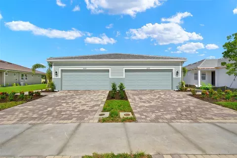 20339 Symphony Pl, Venice, FL 34293