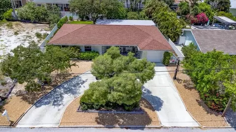 2150 E Vina Del Mar Blvd, Saint Pete Beach, FL 33706