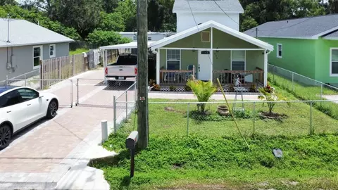 630 Southern Ave, Lakeland, FL 33815