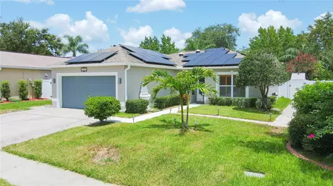4504 Horseshoe Pick Ln, Valrico, FL 33594