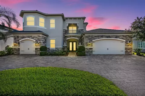 2568 Oakwood Preserve Dr, Wesley Chapel, FL 33543